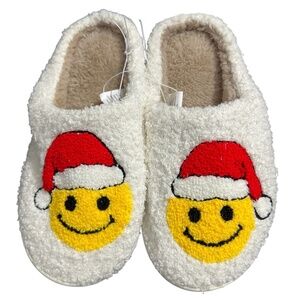 NWT Womens Christmas Slippers Smiley Face Emoji w Santa Claus Hat Gift Present
